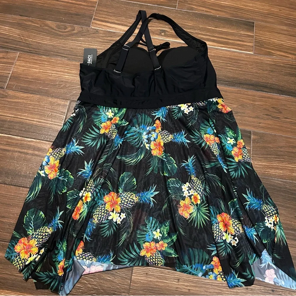 Daci Women’s Swim Dress 22 W Black‎ Tropical Print Pineapple Floral Padded